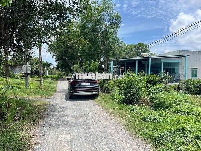 Đất Gần Chợ Đức Hoà Giá Rẻ Có 500m2 Đất Thổ Cư
