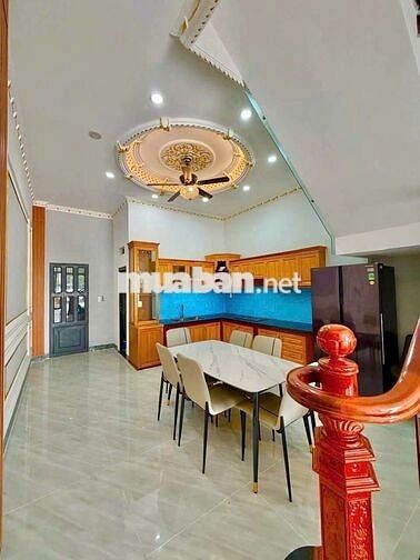 nhà 1 trệt 2 lầu Bình Chuẩn có nội thất gần Miếu Ông Cù