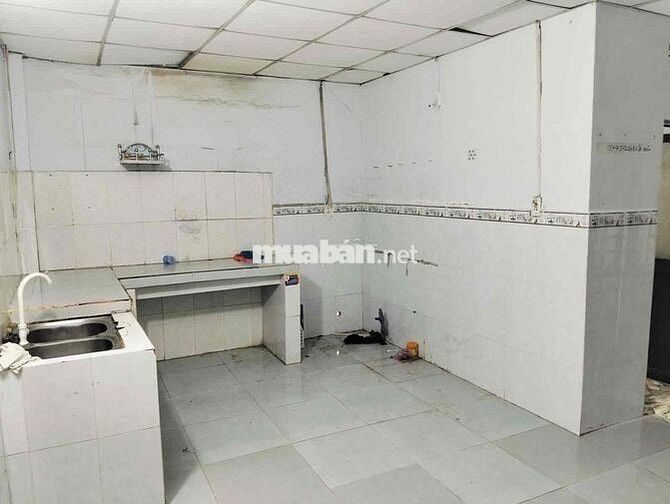 BÁN ĐẤT TẶNG NHÀ C4 ĐANG CHO THUÊ 5TRIỆU/THÁNG - HXT TRÁNH – 100m² – C