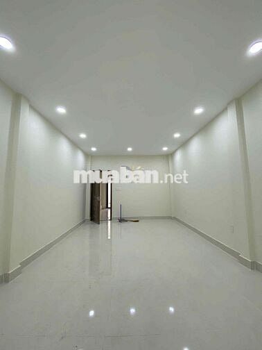 SIÊU PHÂM NHÀ MỚI - Út Tịch ,P.4,Q.TB- Nhà mới thông suốt , trắng tinh