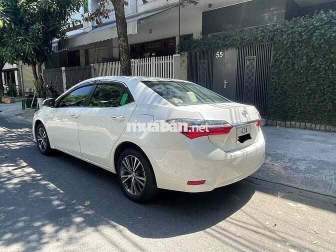Toyota Altis 1.8 Tự động 2019 Trắng