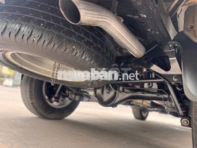 Toyota Fortuner 2017 2.4MT Dầu Nâu ánh kim