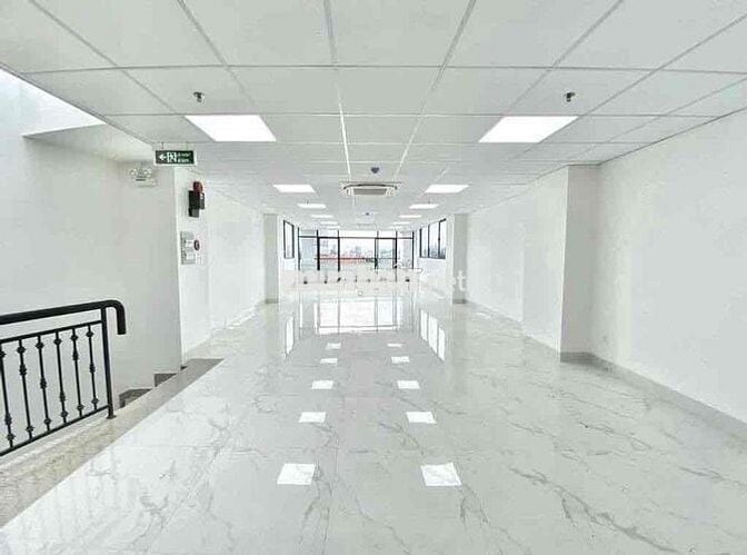 BUILDING GÓC 2 MẶT TIỀN QUẬN 4 – HẦM + 5 LẦU • 1.200M² SỬ DỤNG