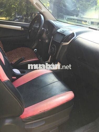 Isuzu D-Max 2015 Số sàn Bạc