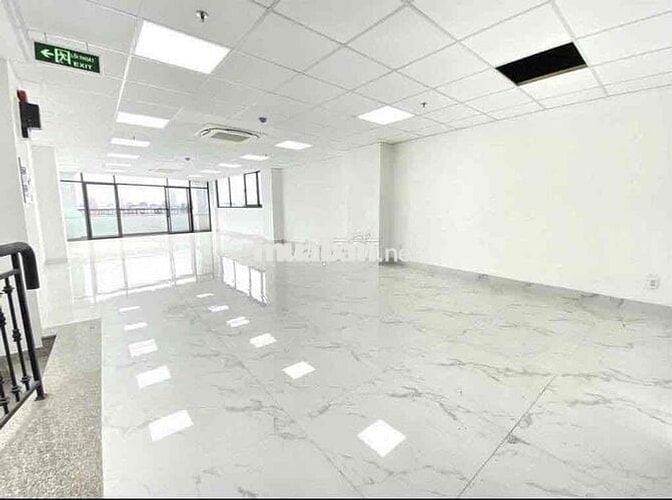 BUILDING GÓC 2 MẶT TIỀN QUẬN 4 – HẦM + 5 LẦU • 1.200M² SỬ DỤNG