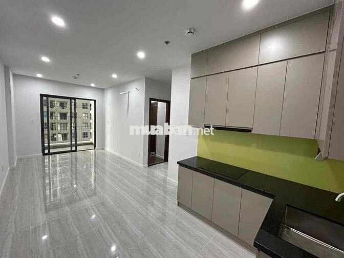 CHUNG CƯ NGAY LÀNG ĐẠI HỌC, GA METRO