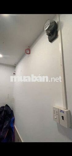 Cho thuê phòng ở nhà mặt tiền quận 4