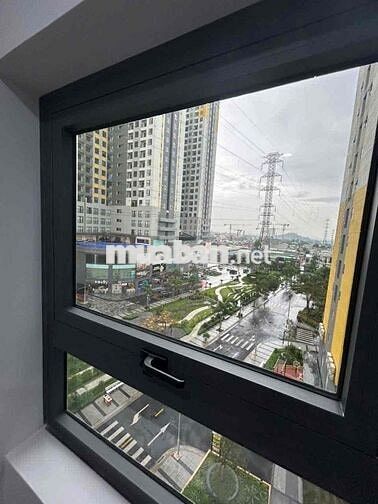 CHUNG CƯ NGAY LÀNG ĐẠI HỌC, GA METRO
