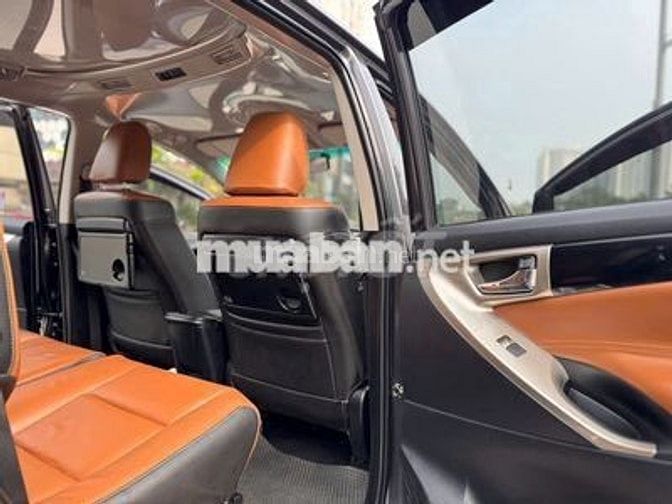 Toyota Innova 2.0G 2018 Số tự động 7 chỗ