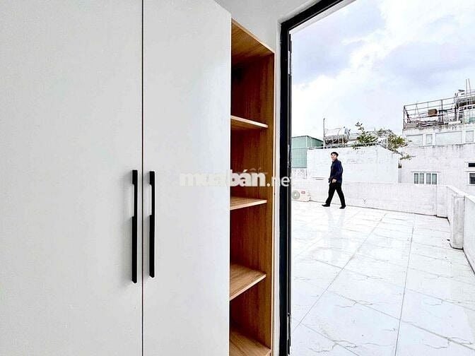 🏡 STUDIO CỬA SỔ TRỜI – SỞ HỮU NGUYÊN SÂN THƯỢNG RIÊNG (sẽ làm mái che)