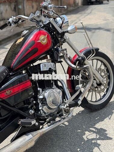 Moto Rebel USA 125cc biển số thành phố
