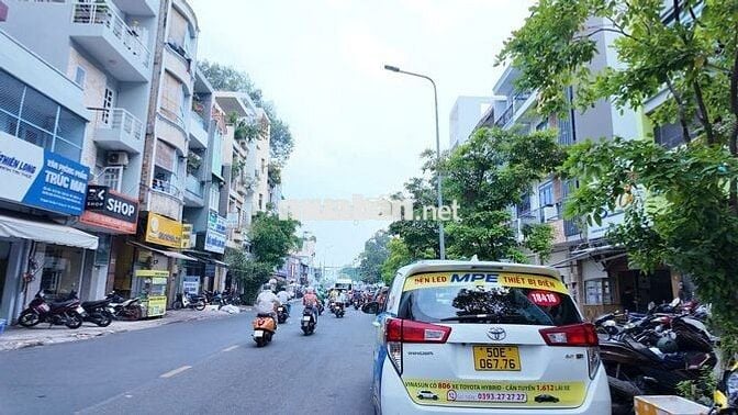 Cho thuê nhà MT 16C Nguyễn Văn Giai- Đinh Tiên Hoàng Q.1- 33TR/THÁNG.