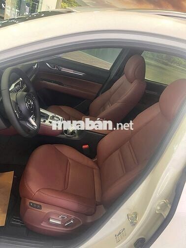 Mazda CX-8 Premium 2026 Trắng 7 chỗ