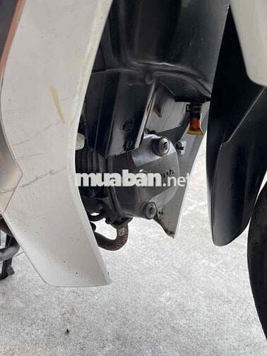 Honda Wave Blade 2015 Trắng 24000 km