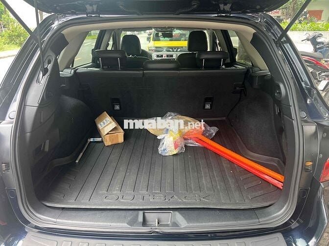 Subaru Outback 3.6R AWD 2015 xanh đen