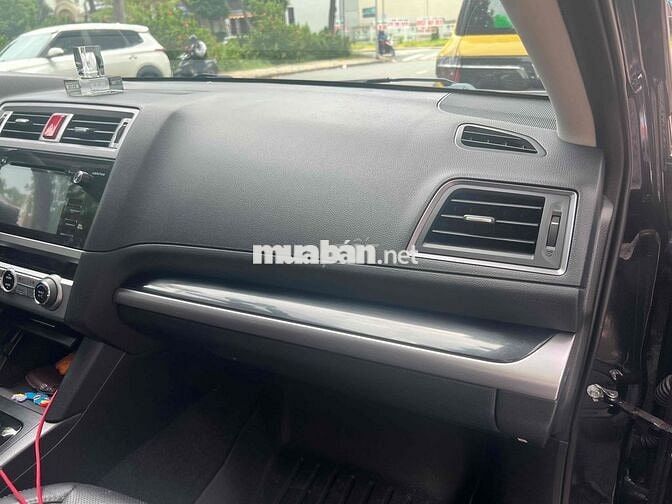 Subaru Outback 3.6R AWD 2015 xanh đen