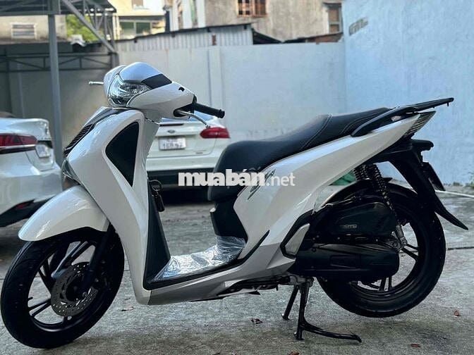 Honda SH 150 2018 Trắng xe đẹp nguyên rin