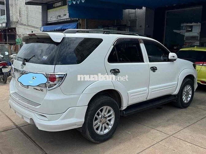 Toyota Fortuner Xăng 2014 Số tự động 7 chỗ