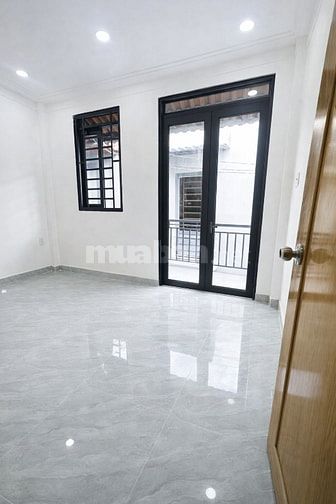 Nhà mới xây Tân Thới Hiệp 20 gần Bệnh Viện Q12 cách Quận Gò Vấp chỉ 50
