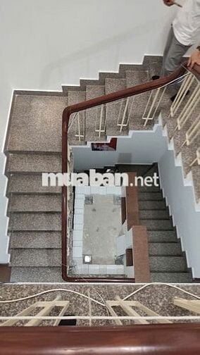 Nhà nguyên căn 212 Phan Văn Hân P17 Bình Thạnh, 4x24m, 3 Tầng, 40 TR