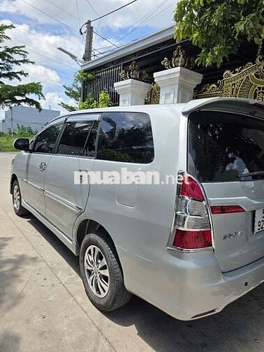 Mình chính chủ cần bán xe Innova 2016