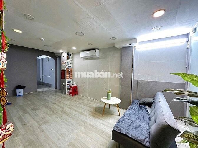 Cho Thuê Mặt Bằng Kinh Doanh 45m² Có Chỗ Ở Lại – 248 Cao Thắng Q10