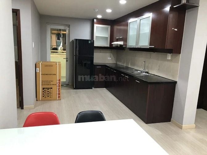 Giảm Giá Bán Gấp Hùng Vương Plaza - 130m² (3PN, 3WC) - Sổ Hồng Riêng