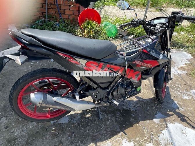 Suzuki Raider Đen
