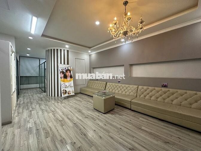 CHO THUÊ TÒA NHÀ 1100M2 MẶT TIỀN 9M TRẦN HƯNG ĐẠO,