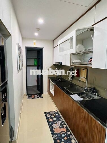 Chính chủ cần bán gấp căn hộ 2PN Goldmark City 136 Hồ Tùng Mậu