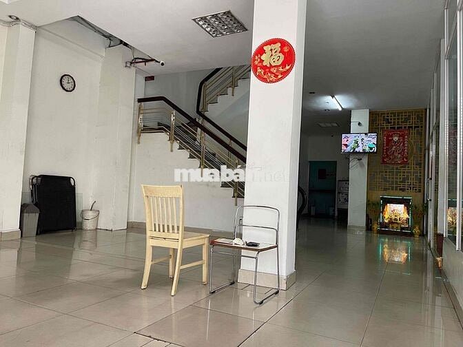 Cho thuê Mặt Bằng trệt + văn phòng lầu 2