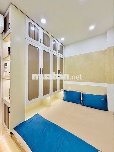 Nhà Đẹp Lung Linh.! Emart GV 3.97 tỷ, HXH thông, 3PN, Full nội thất
