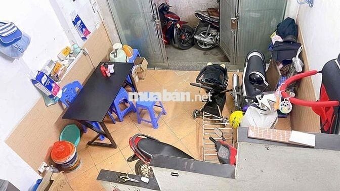 Sốc ! Hơn 4 tỷ có nhà sổ đỏ phố Hoàng Mai-40m oto tránh-22m*5T;3NKK