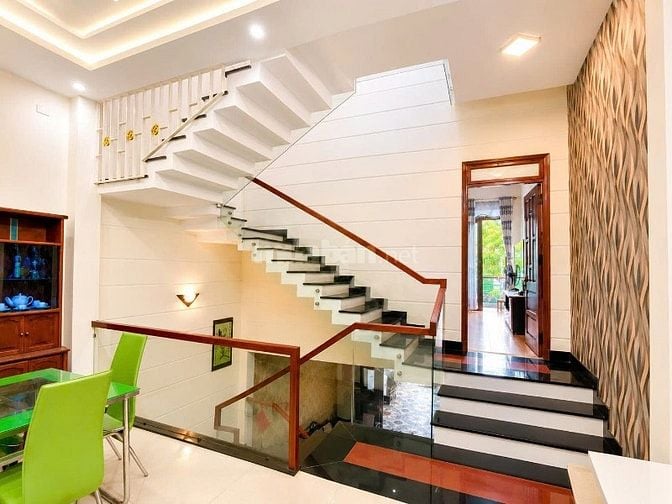 Bán nhà trung tâm Thanh Khê. Mặt tiền đường Nguyễn Khang.