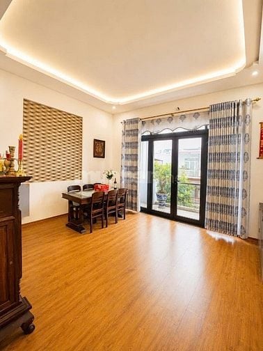 Bán nhà trung tâm Thanh Khê. Mặt tiền đường Nguyễn Khang.