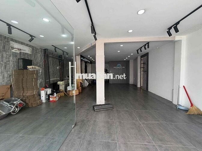 CHO THUÊ NHÀ MẶT TIỀN ĐƯỜNG SỐ 18 P8 GÒ VẤP GẦN CV LÀNG HOA
