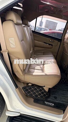 Toyota Fortuner Sportivo 2.7V AT 2014 Trắng