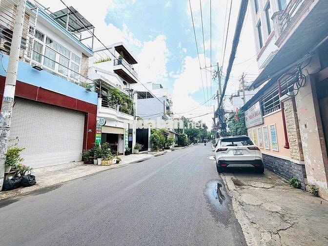 CHO THUÊ NHÀ MẶT TIỀN ĐƯỜNG SỐ 18 P8 GÒ VẤP GẦN CV LÀNG HOA