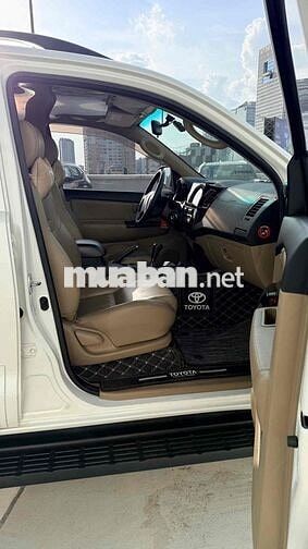 Toyota Fortuner Sportivo 2.7V AT 2014 Trắng