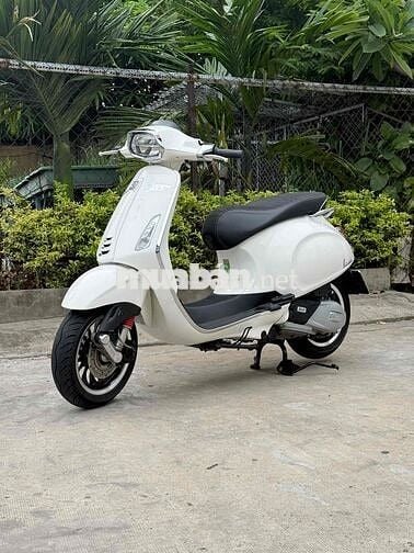 Vespa Sprint 125 ABS 2022 Trắng Bstp 9 chủ