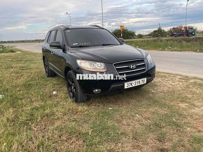Hyundai Santa Fe Tự động màu Đen