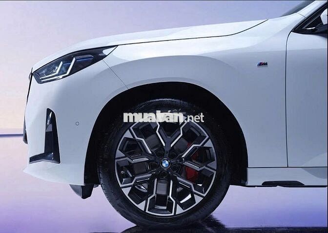 BMW X3 ALL NEW SUV Trắng 5 chỗ