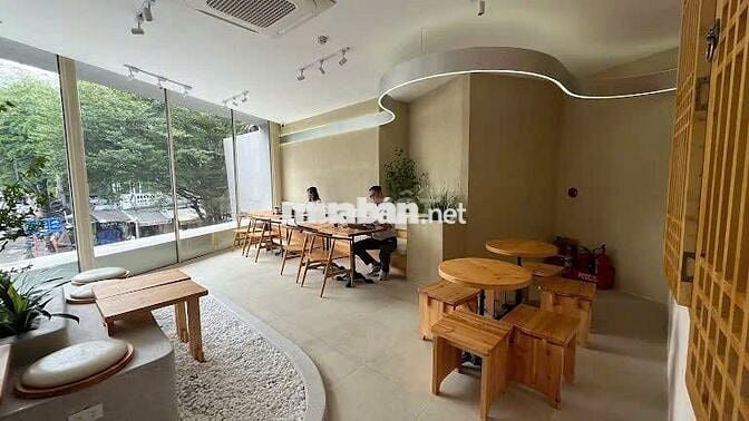 NHÀ NGUYÊN CĂN MT LÊ VĂN SỸ. DT: 14X20M. 1 TRỆT - 1 LẦU TRỐNG SUỐT. 