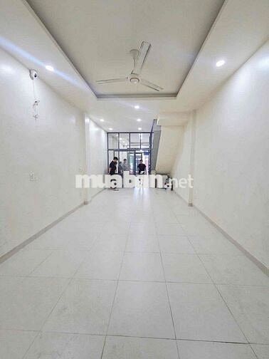 KÊNH TÂN HOÁ - 4 x 22 - TRỆT 3 LẦU - NHÀ MỚI NHƯ HÌNH