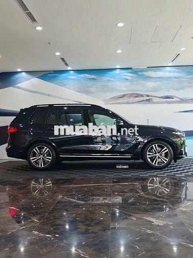 BMW X7 LCI xDrive40i M Sport 2026 Xanh