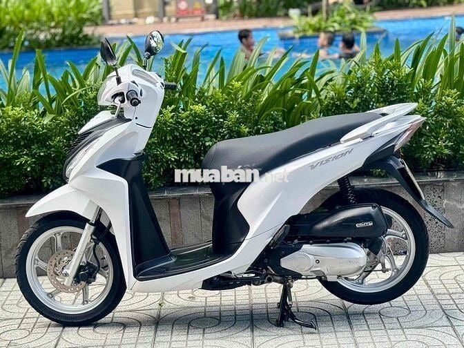Vision 2017 zin êm đẹp keng (nợ xấu 9đ nhận xe)