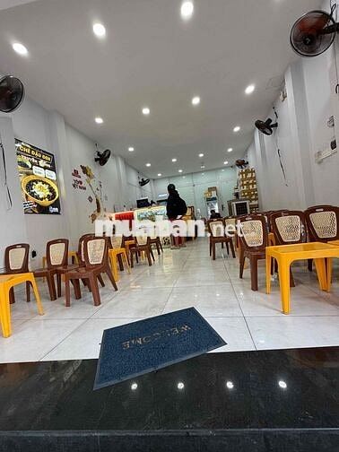 TUYỂN TRÔNG XE - PHỤC VỤ CA LÀM 17:00 - 03:30