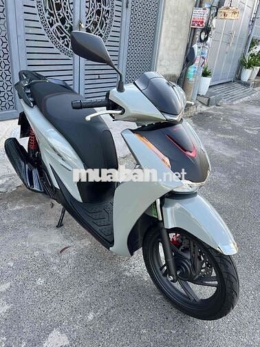 Honda SH160i ABS 2026 Xám xi măng 2000 km