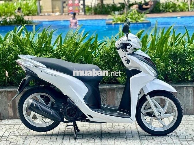 Vision 2017 zin êm đẹp keng (nợ xấu 9đ nhận xe)