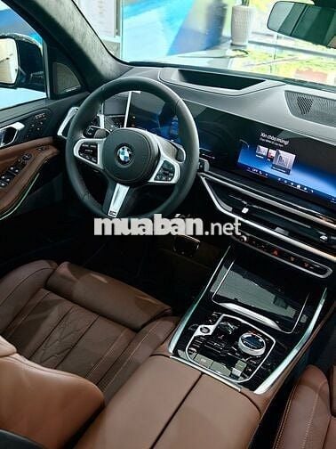 BMW X7 LCI xDrive40i M Sport 2026 Xanh